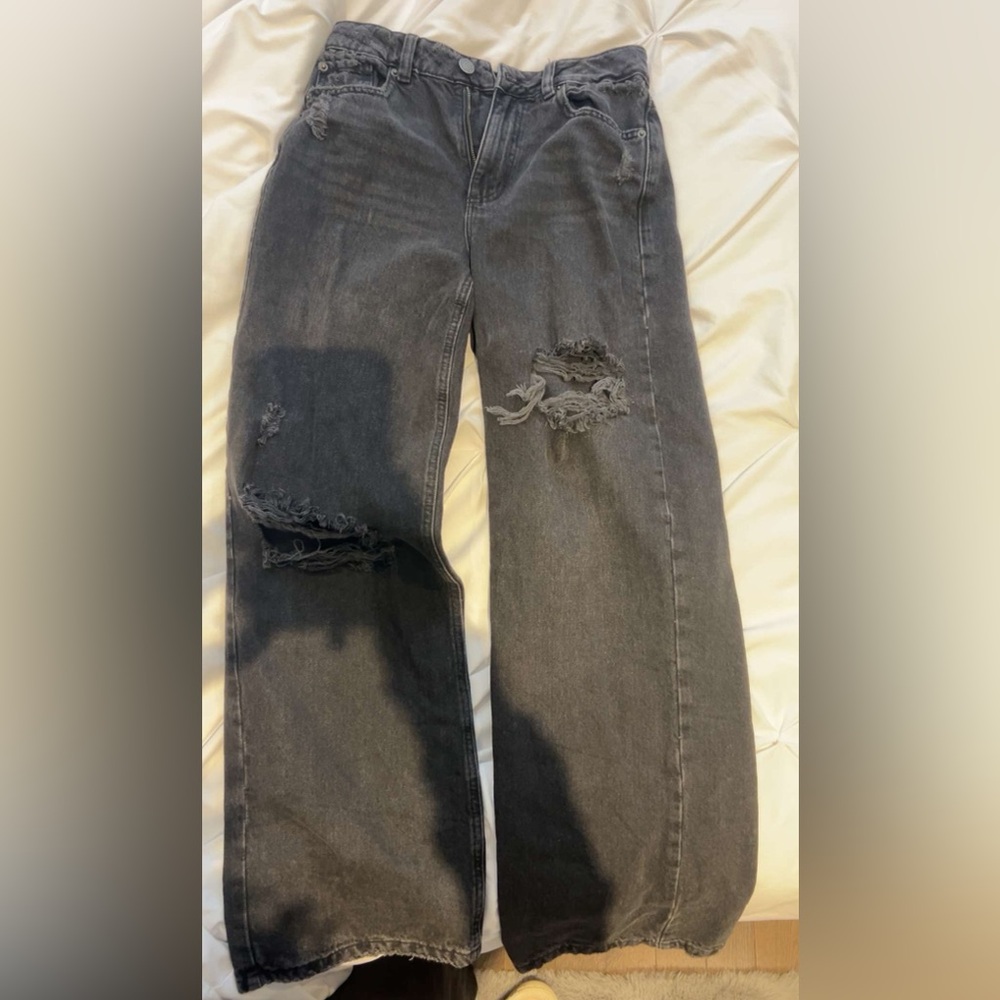 Women's Ripped Black Jeans